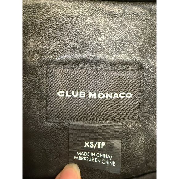 Club Monaco Women's XS Black 100% Lamb Leather Asymmetrical Zip Biker Vest - Picture 3 of 12